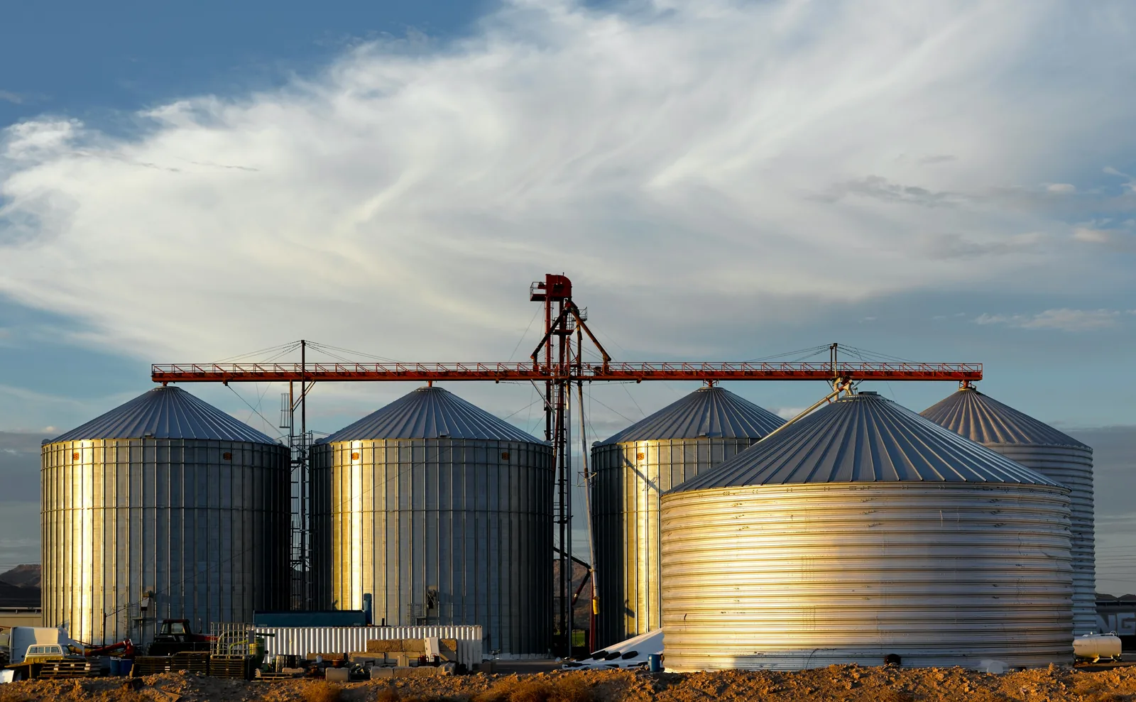 Agricultural commodities and international export operations — view 1