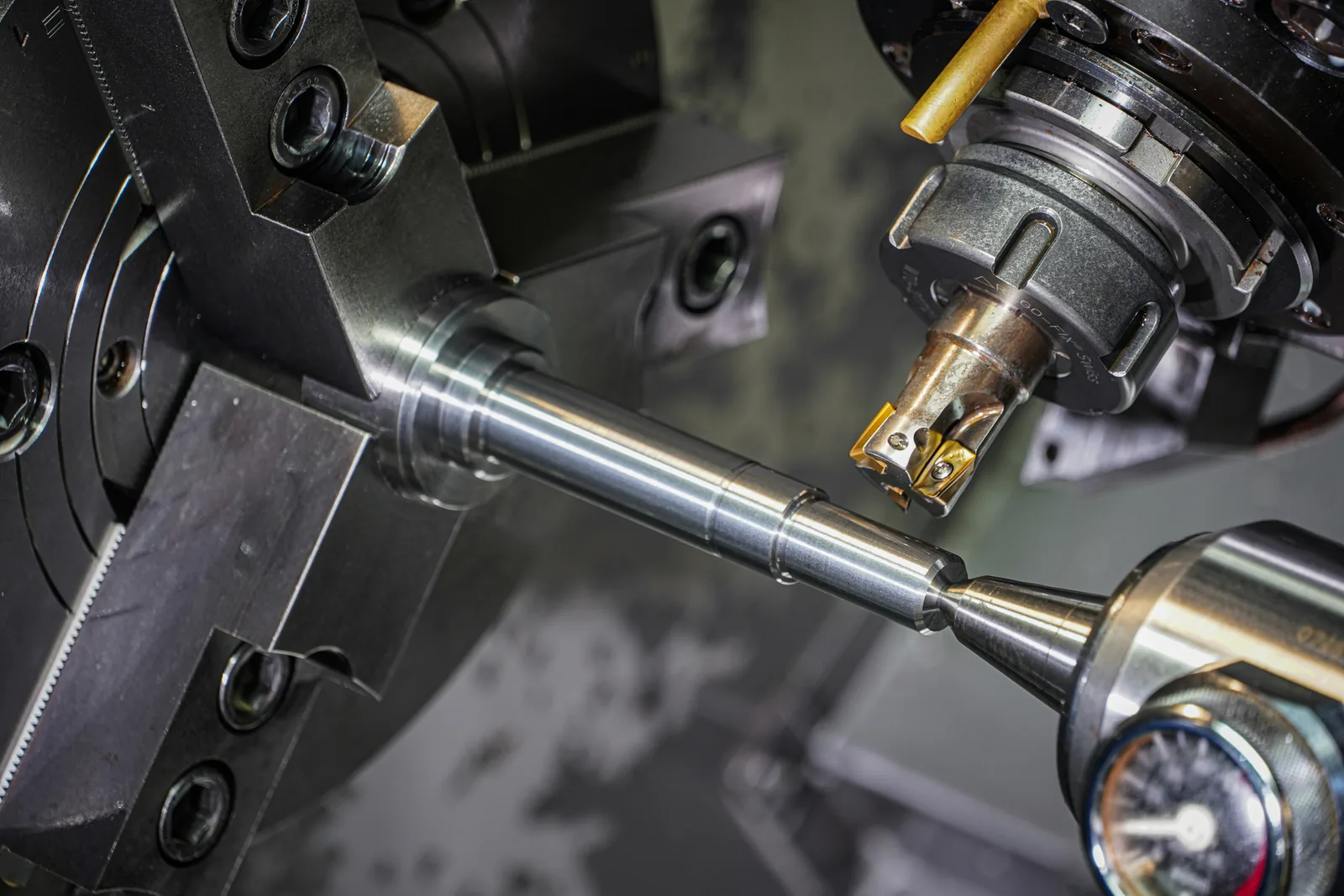 Industrial machinery, spare parts and international supply — view 2