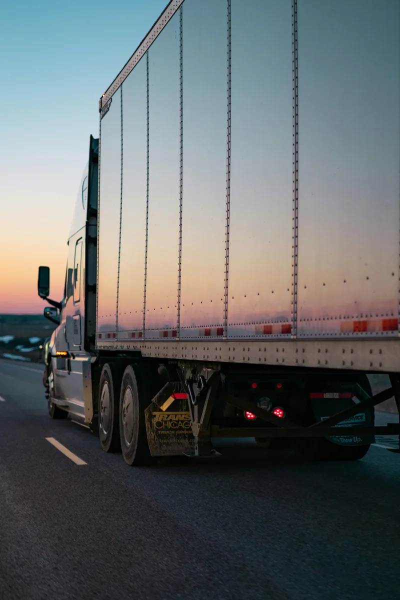 International sea, road, air and multimodal freight — view 4