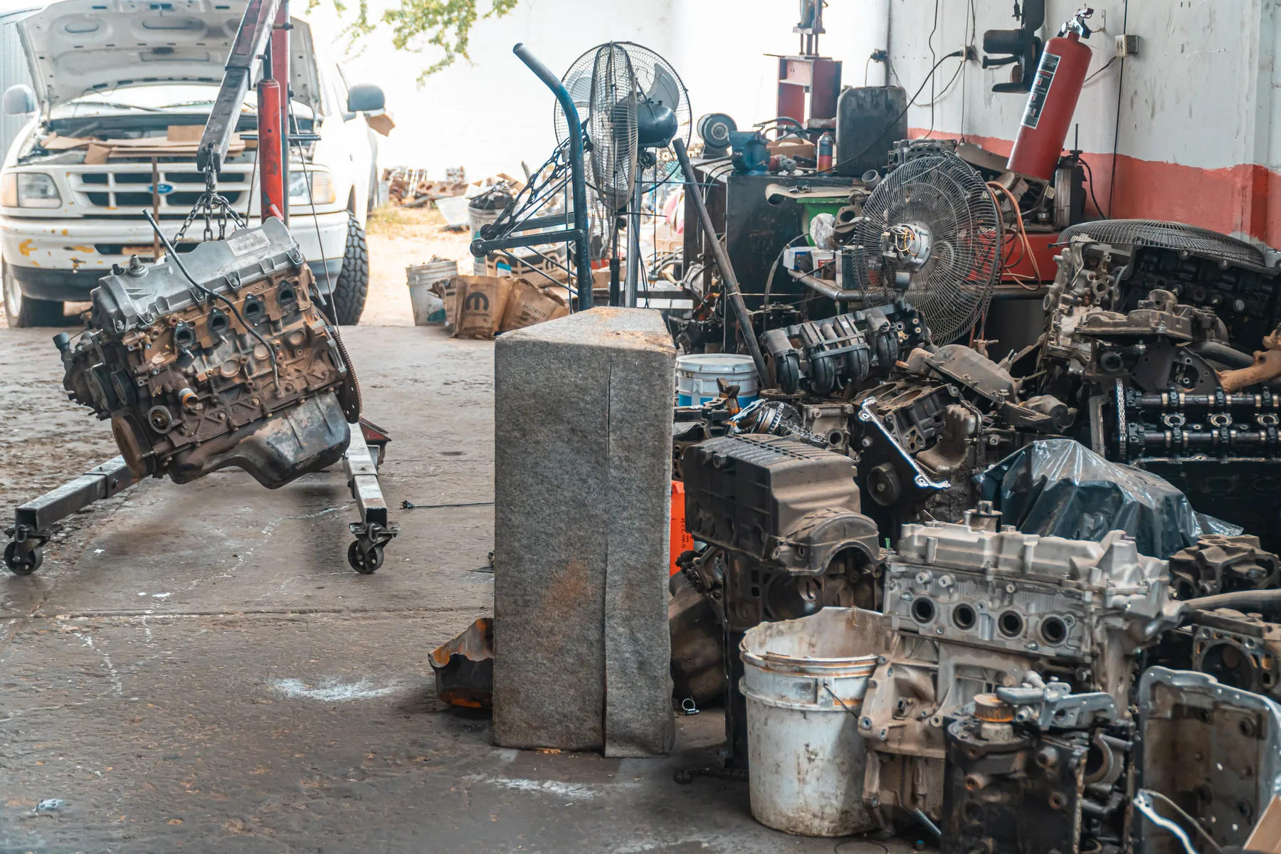 Industrial machinery, spare parts and international supply — view 4